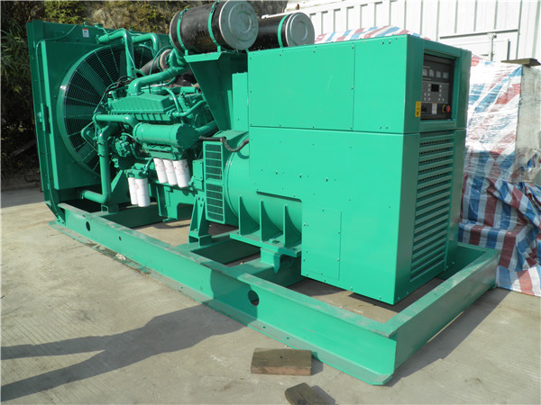 北辰发电机租赁-厂家给大家介绍发电机失磁现象