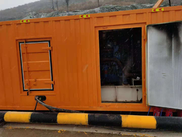 北辰发电机出租 柴油发电机组电压低报警怎么办？