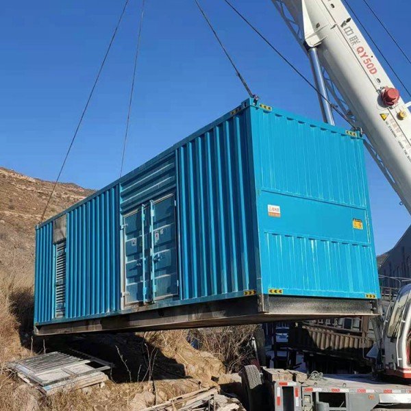 北辰发电机的发电效率受多种因素影响，主要包括以下几个方面：