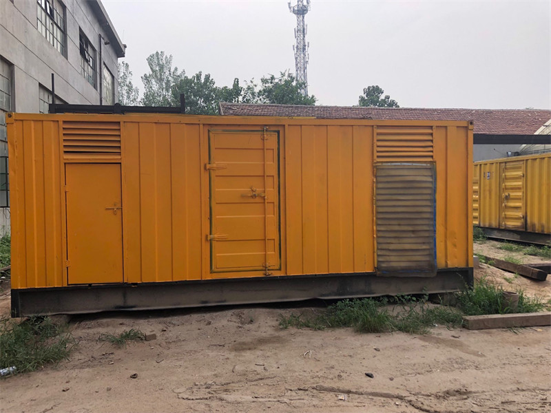 北辰柴油发电机如何判断新机油是否已经完全充满机油滤清器？