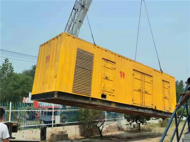 北辰300KW柴油发电机组油耗是多少？