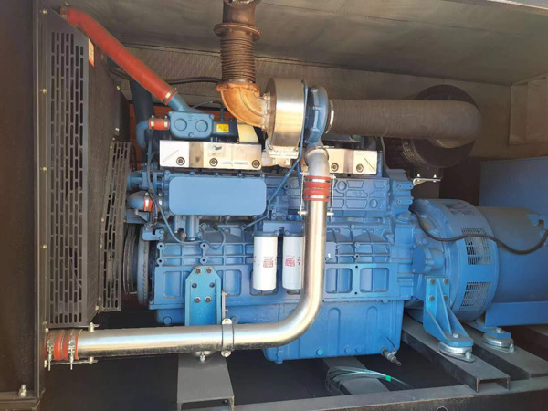 北辰柴油发电机组一般有几种电压输出？